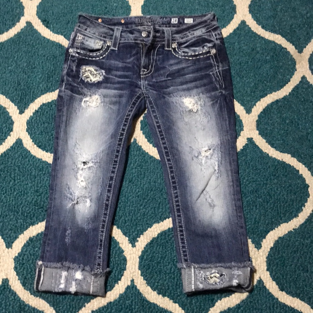 Miss Me Signature cropped Capris